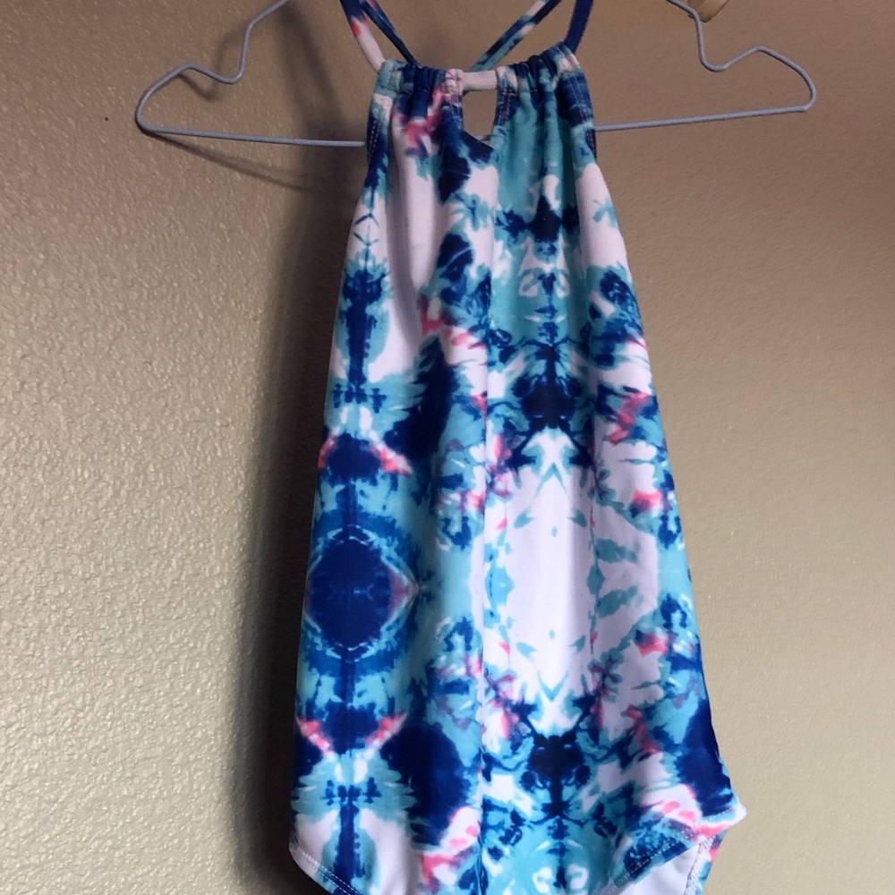 one piece swimsuit